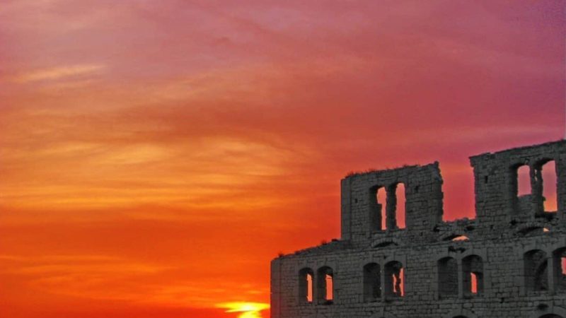 La cattedrale sul mare di Sampieri: storia della Fornace Penna