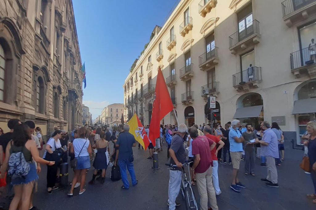 Contrada Coda Volpe: domani sit-in contro i Leonardi