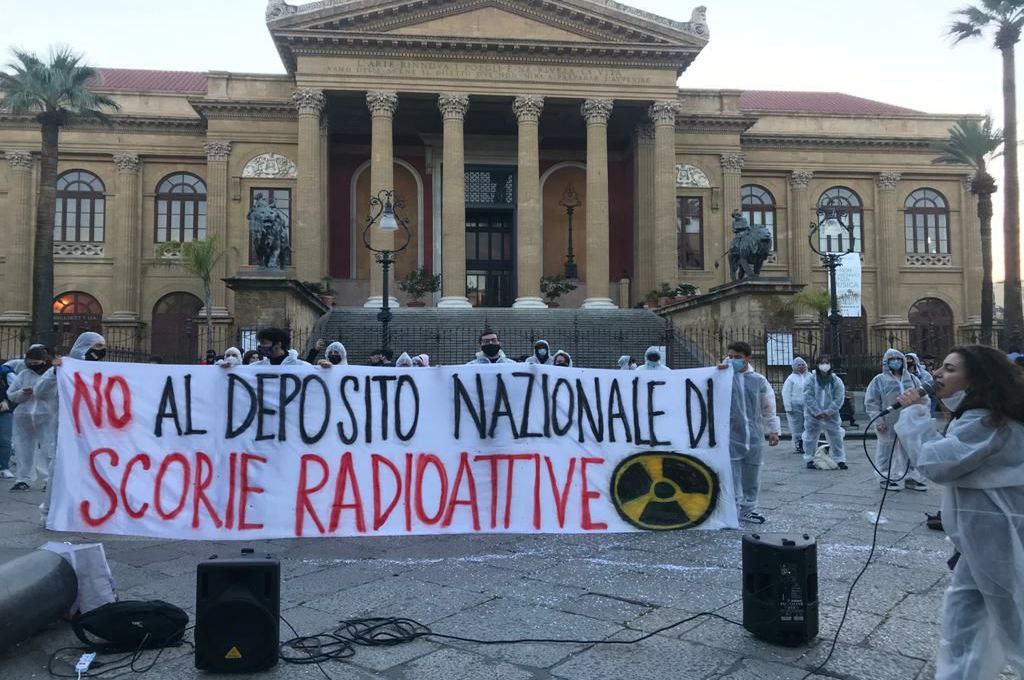 Palermo: flash mob contro il deposito nucleare