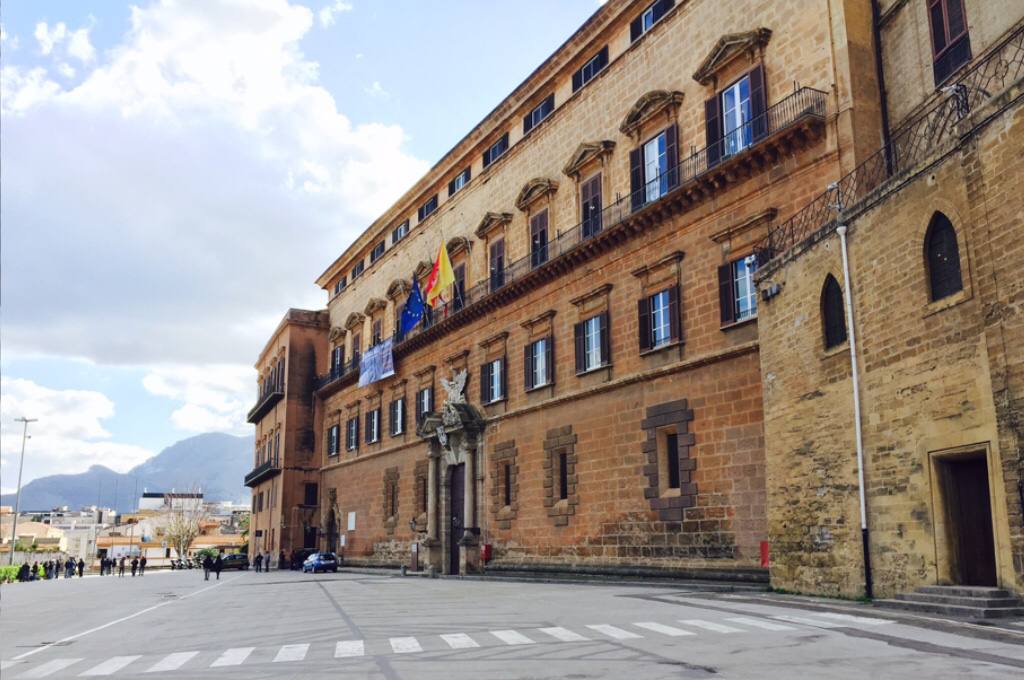 Cabaret e Varietà all’Assemblea Regionale Siciliana