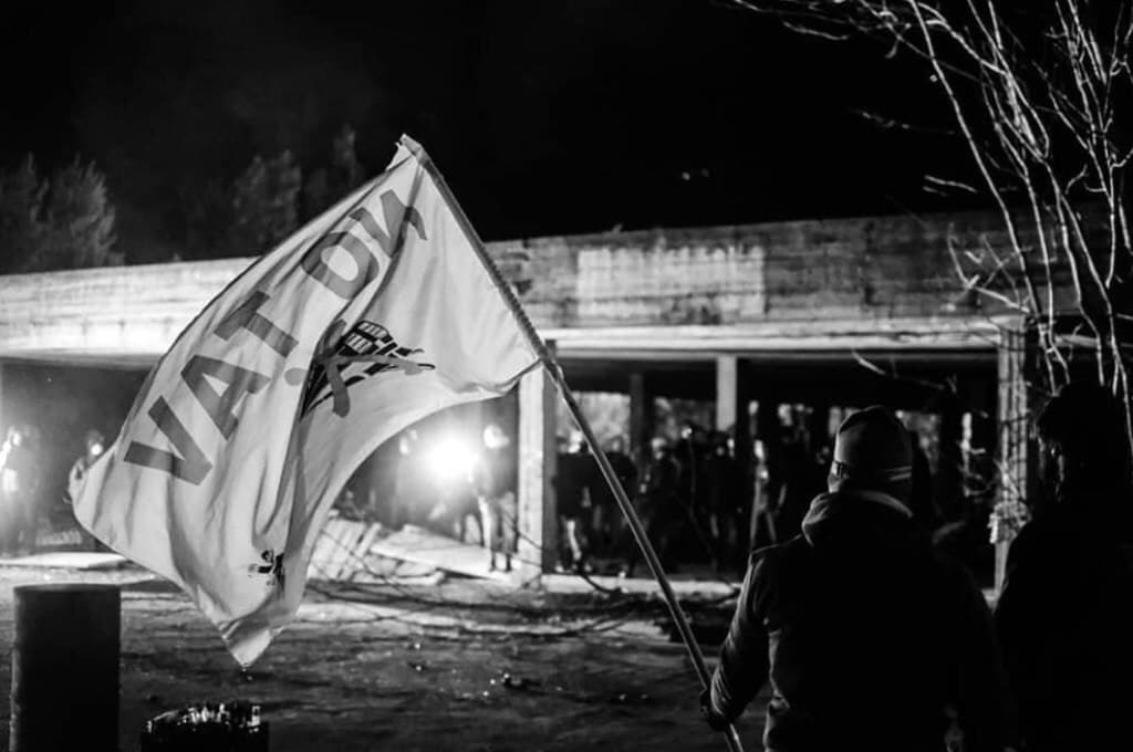Valsusa: scontri tra NoTav e polizia. Solidarietà a chi difende il proprio territorio