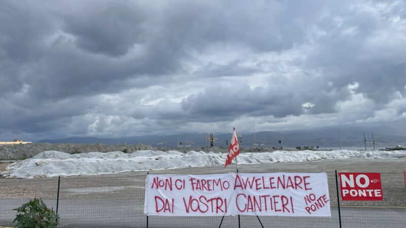 Messina, No Ponte: «Non ci faremo avvelenare dai vostri cantieri»